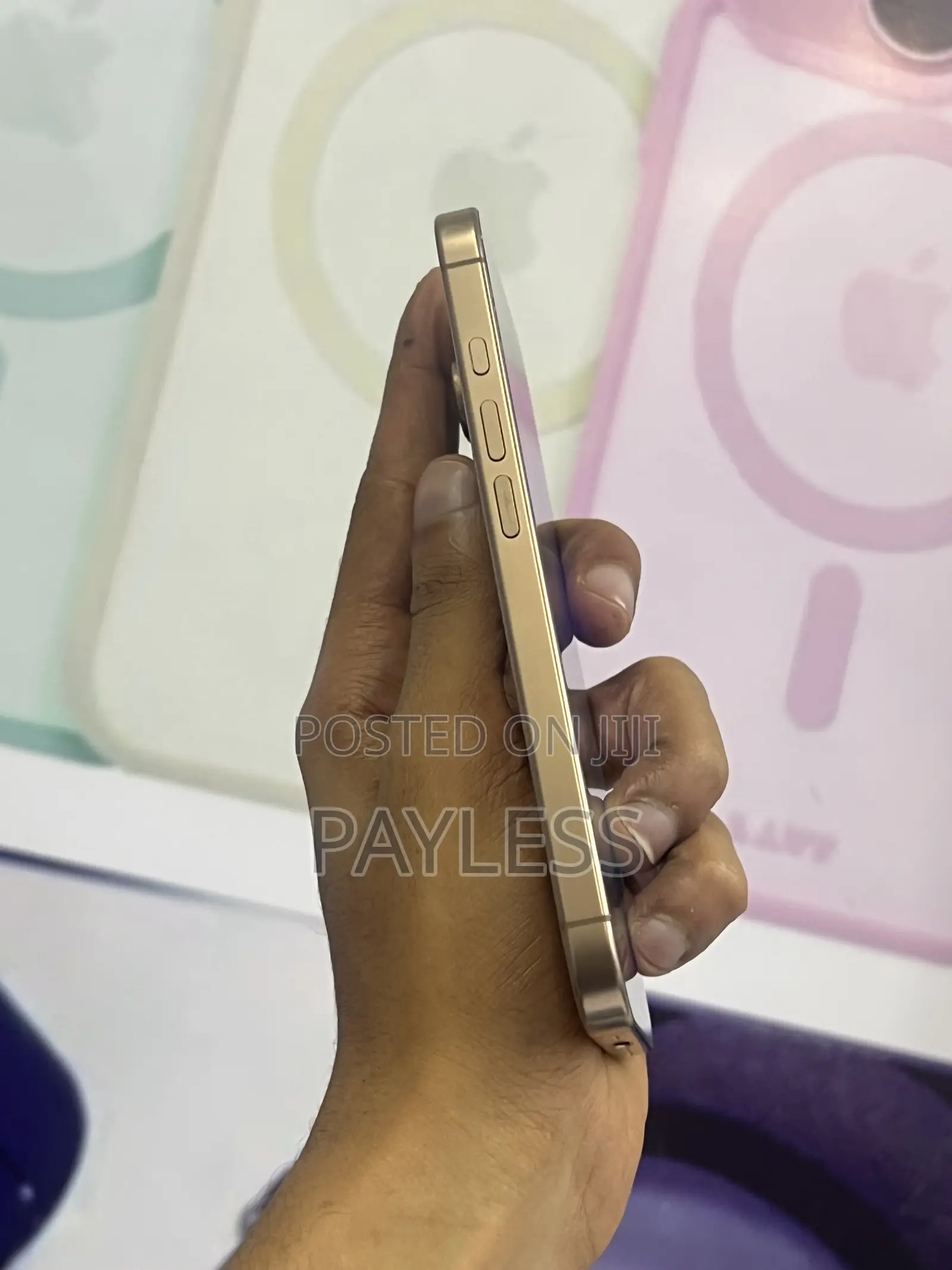 Apple iPhone 16 Pro 128 GB Gold