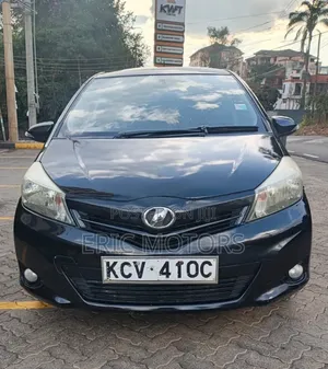 Toyota Vitz 2012 Black