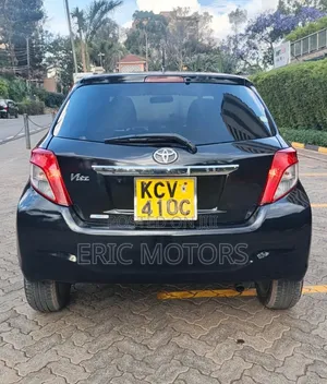 Toyota Vitz 2012 Black