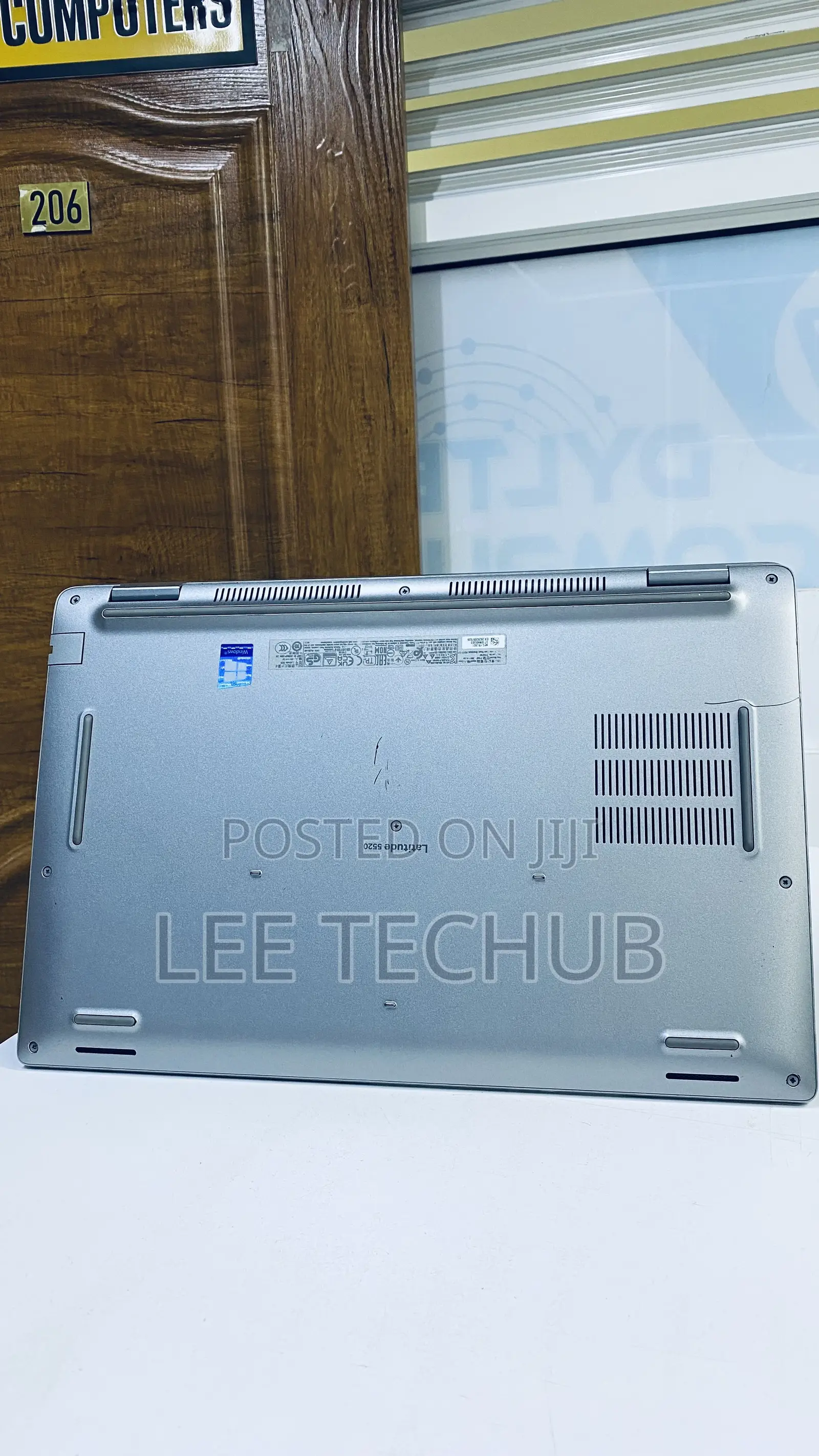 Laptop Dell Latitude 5520 8GB Intel Core i5 SSD 256GB