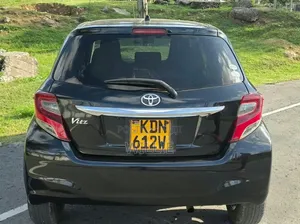 Toyota Vitz 2016 Black
