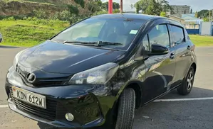 Toyota Vitz 2016 Black