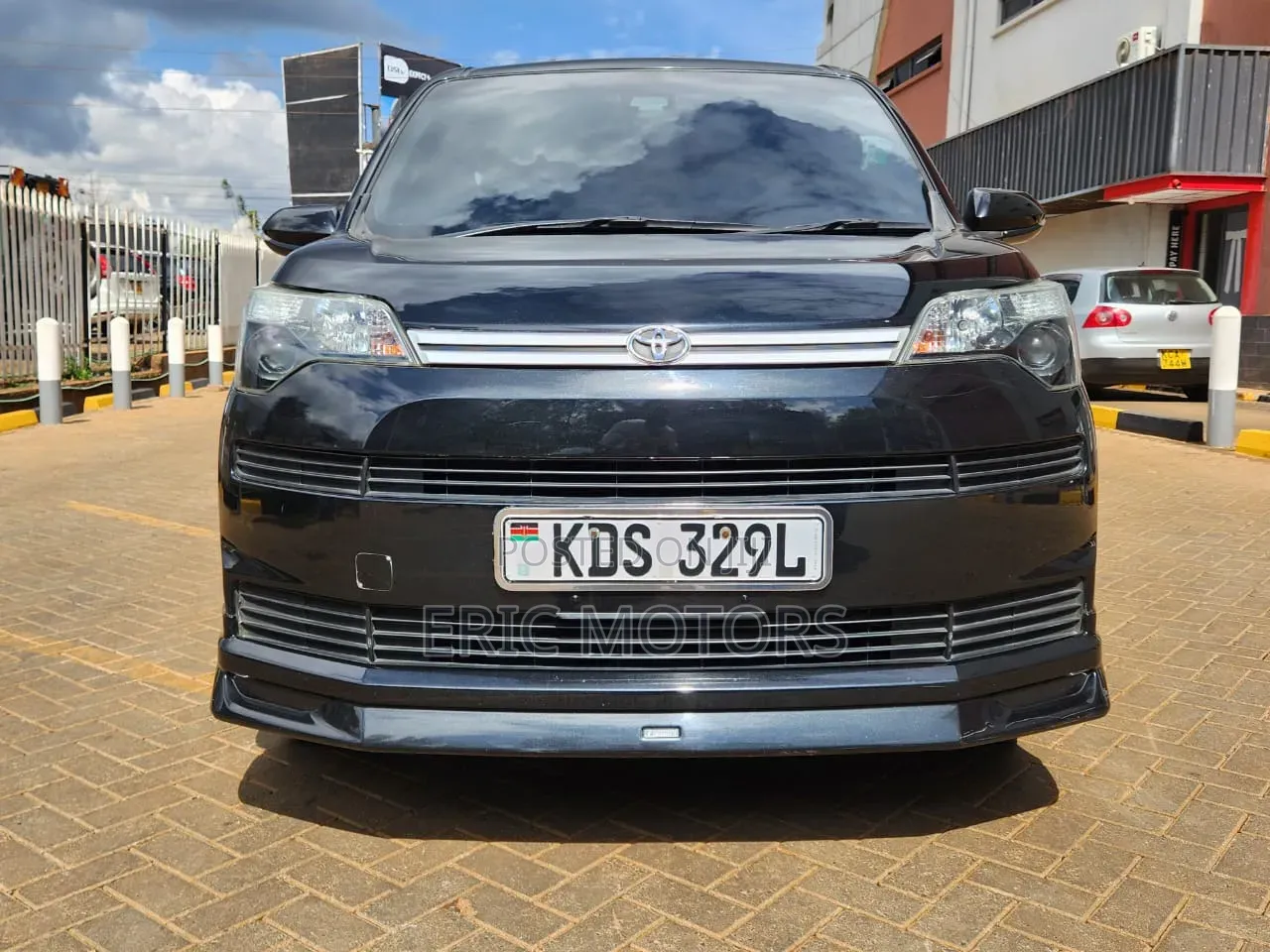 Toyota Spade 2017 Black