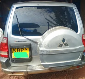 Mitsubishi Pajero 2008 Silver