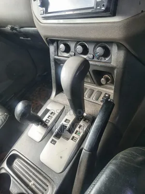 Mitsubishi Pajero 2008 Silver