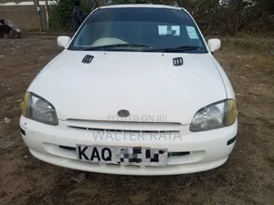 Toyota Starlet 1.3 1990 White
