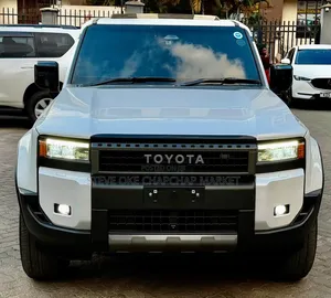 New Toyota Land Cruiser Prado 2.7 2025 White
