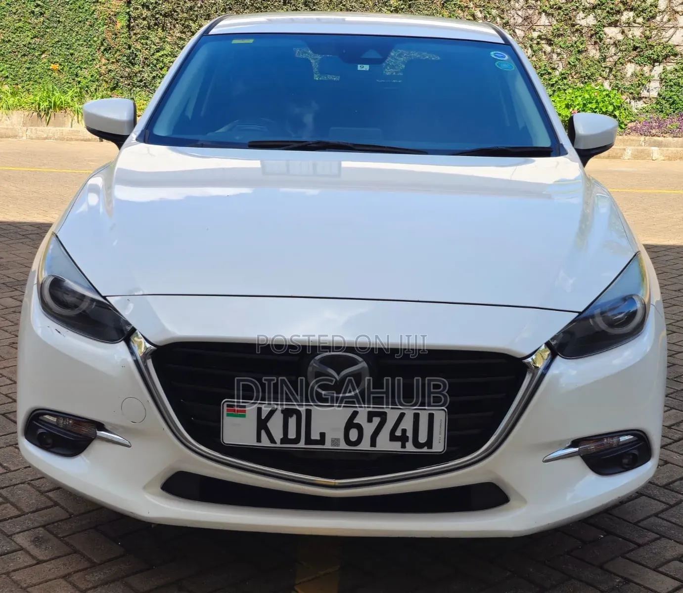 Mazda Axela 2016 White