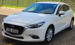 Mazda Axela 2016 White