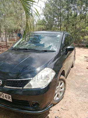 Nissan Tiida 2007 Black