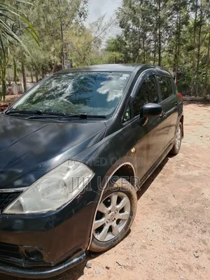 Nissan Tiida 2007 Black