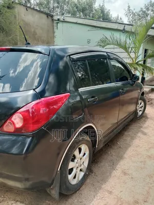 Nissan Tiida 2007 Black