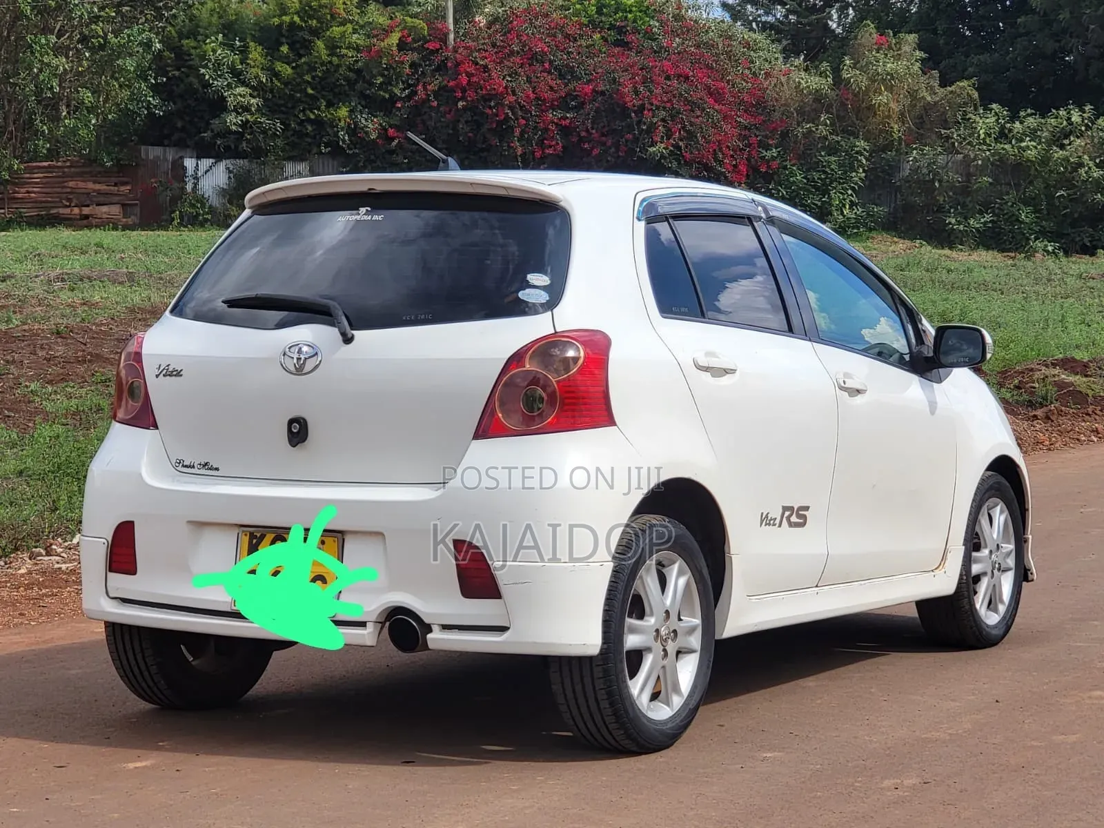 Toyota Vitz 2008 White