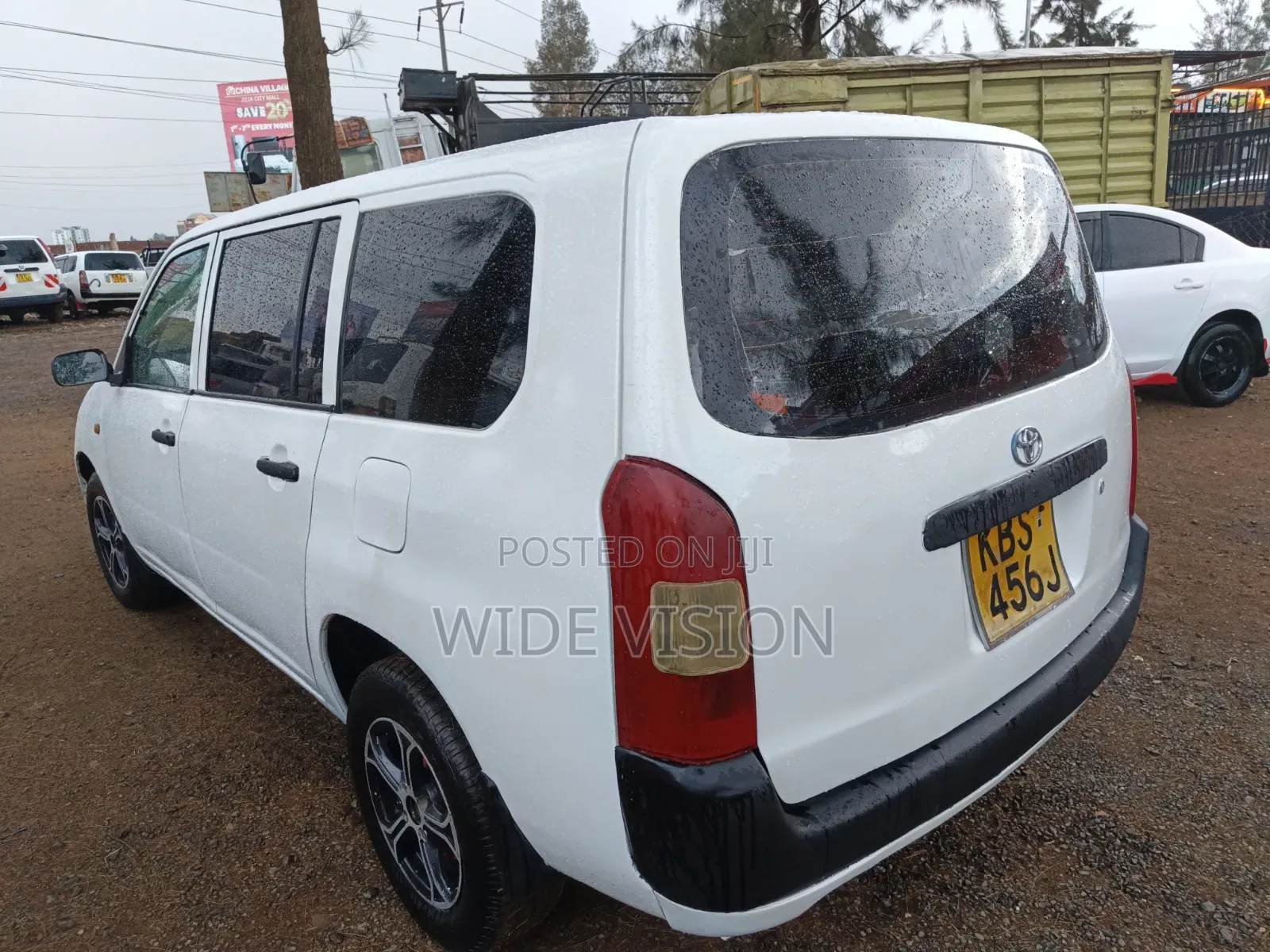 Toyota Probox 2005 White