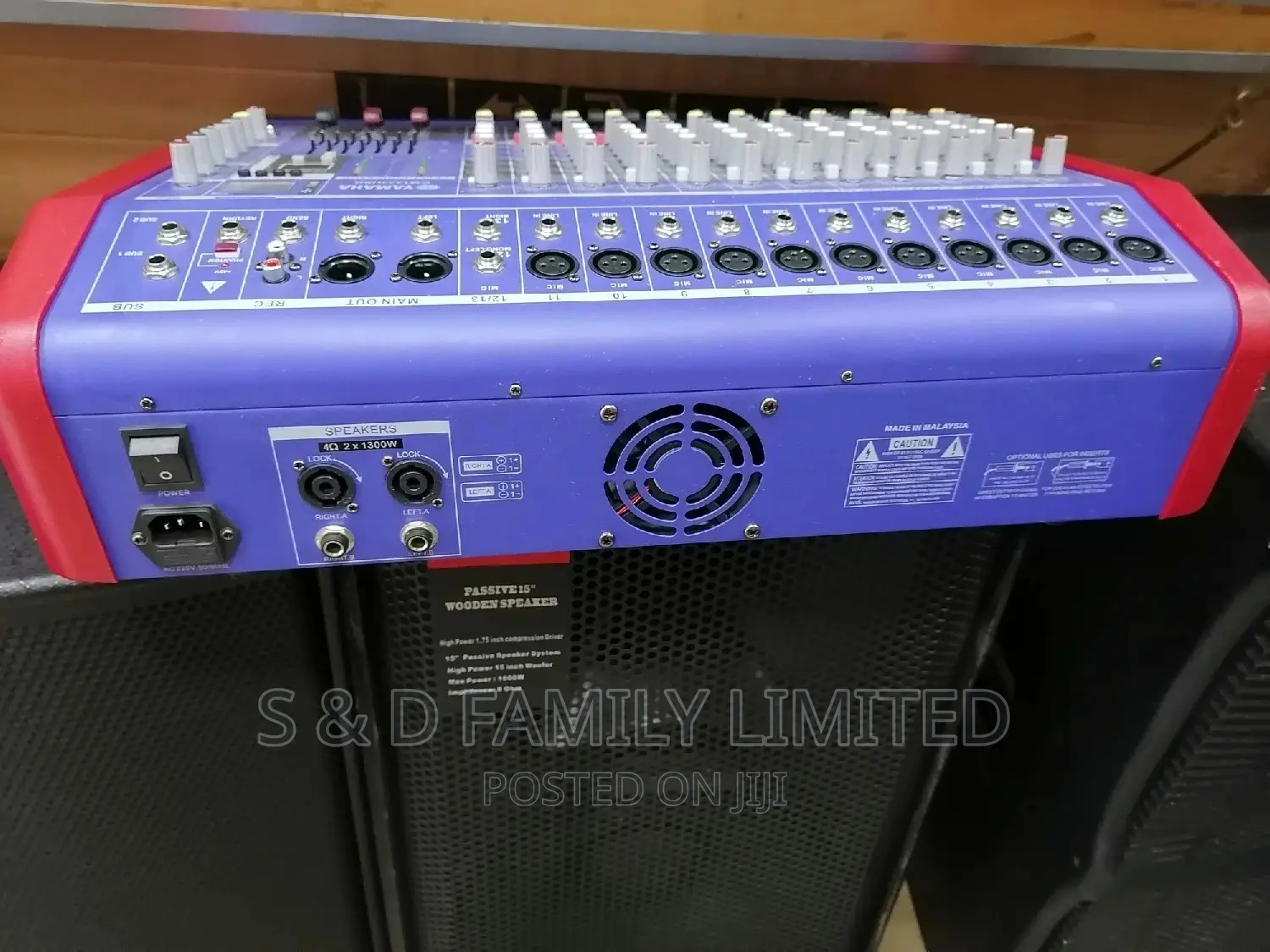 Yamaha 12 Channels Mixer
