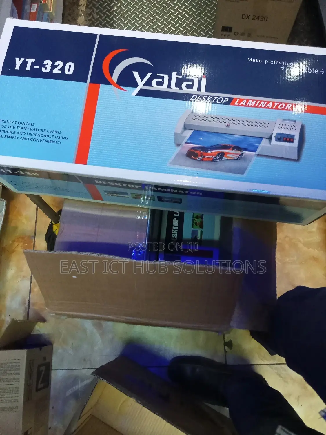 Premium Laminating Machine A4 and A3 Fit