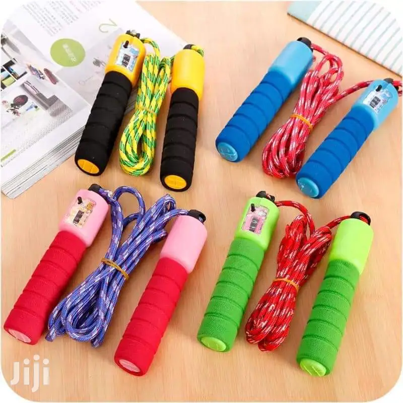 Digital Skipping Ropes With Electronic