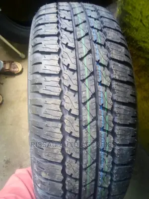 265/65 R 17 Bridge Stone Made in South Africa