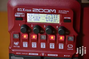 Zoom B1X FOUR Bass Guitar Effect