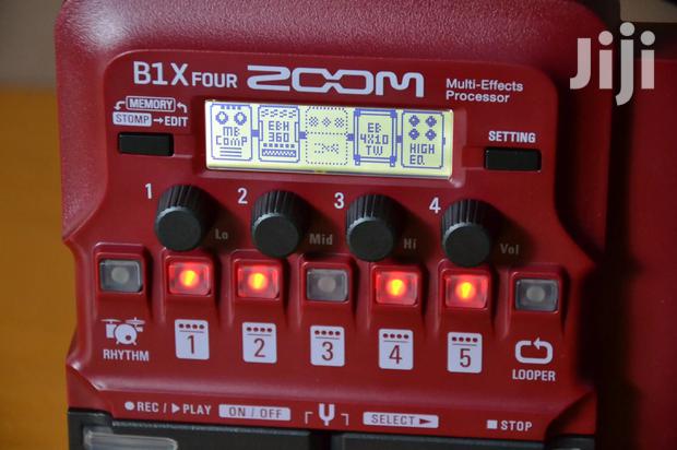 Zoom B1X FOUR Bass Guitar Effect - main view