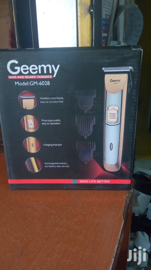 Geemy Beard Trimmer Shape Body Powerful Motor