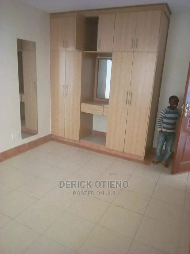 1bdrm Block of Flats in Lavington for rent