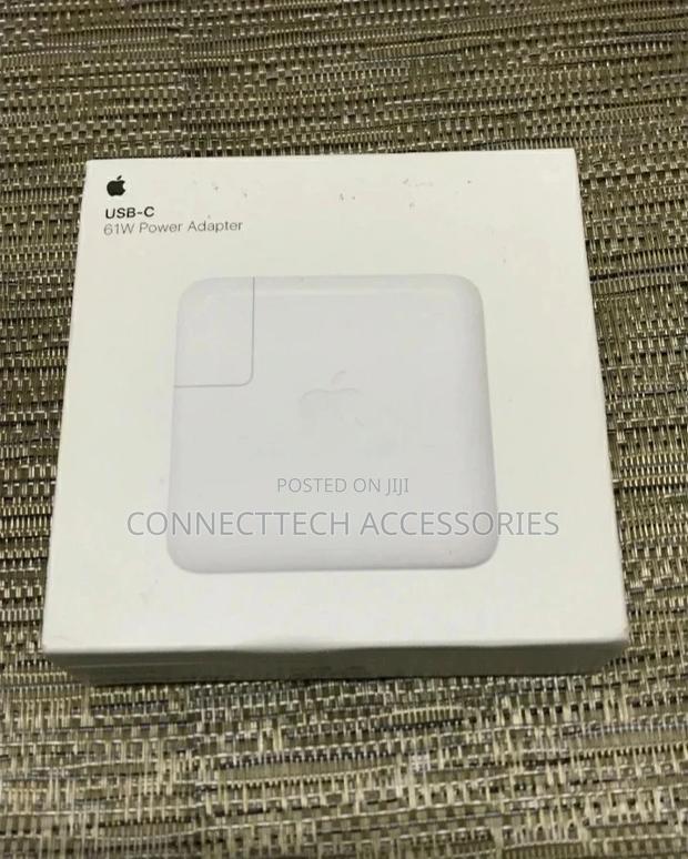 USB C 61W Apple Power Adapter for Macbook Pro