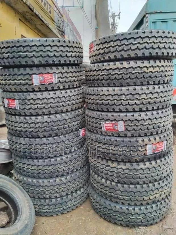 11 R 22.5 Luxun Tyre