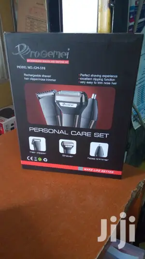 Progemei GM 598 Rechargeable Shaver