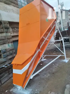 Modtec: Half Tone Horizontal Feed Mixers