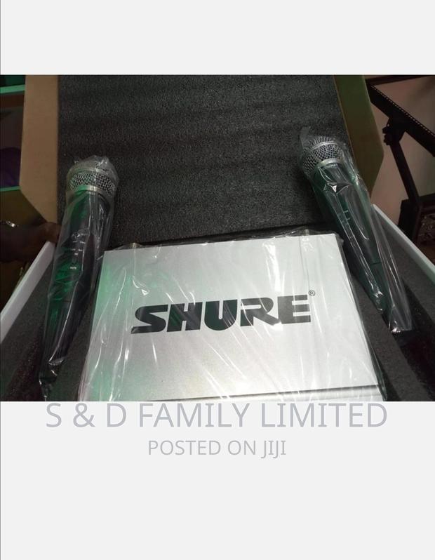 Shure SH 500 Wireless Microphone