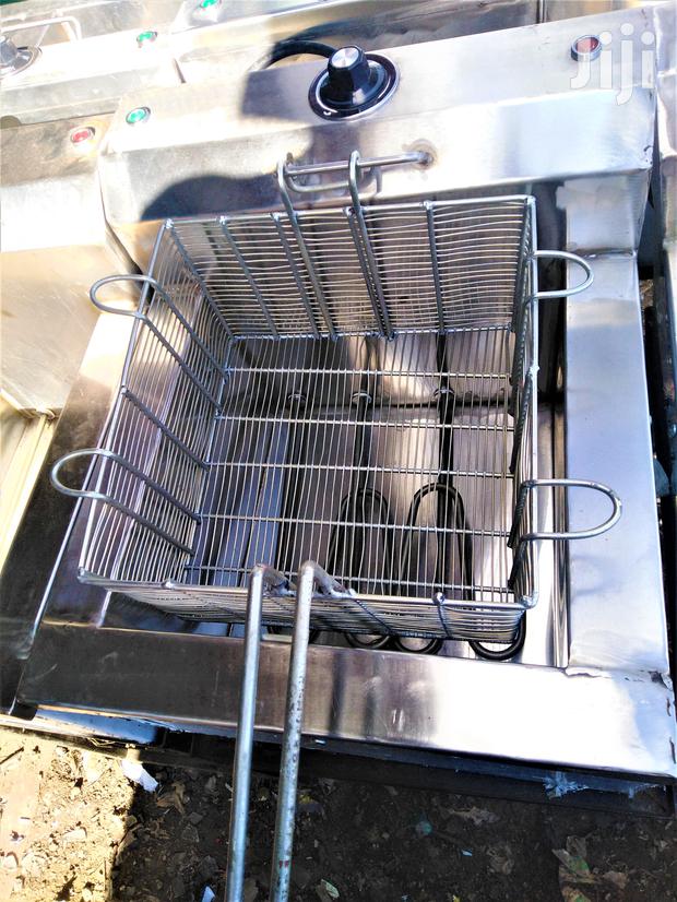 Chip's Fryer Double Size-Double Element 17L Single Fryer