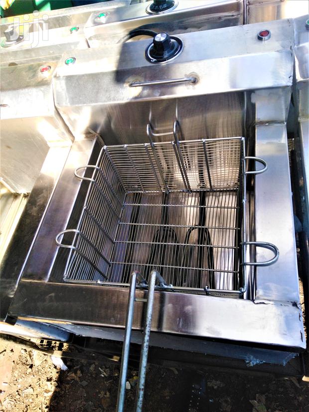 Chip's Fryer Double Size-Double Element 17L Single Fryer - thumbnail 2