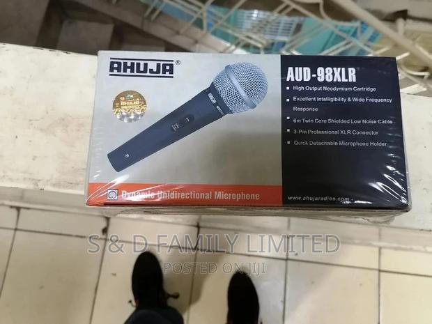 Ahuja AUD-98XLR Wire Microphone