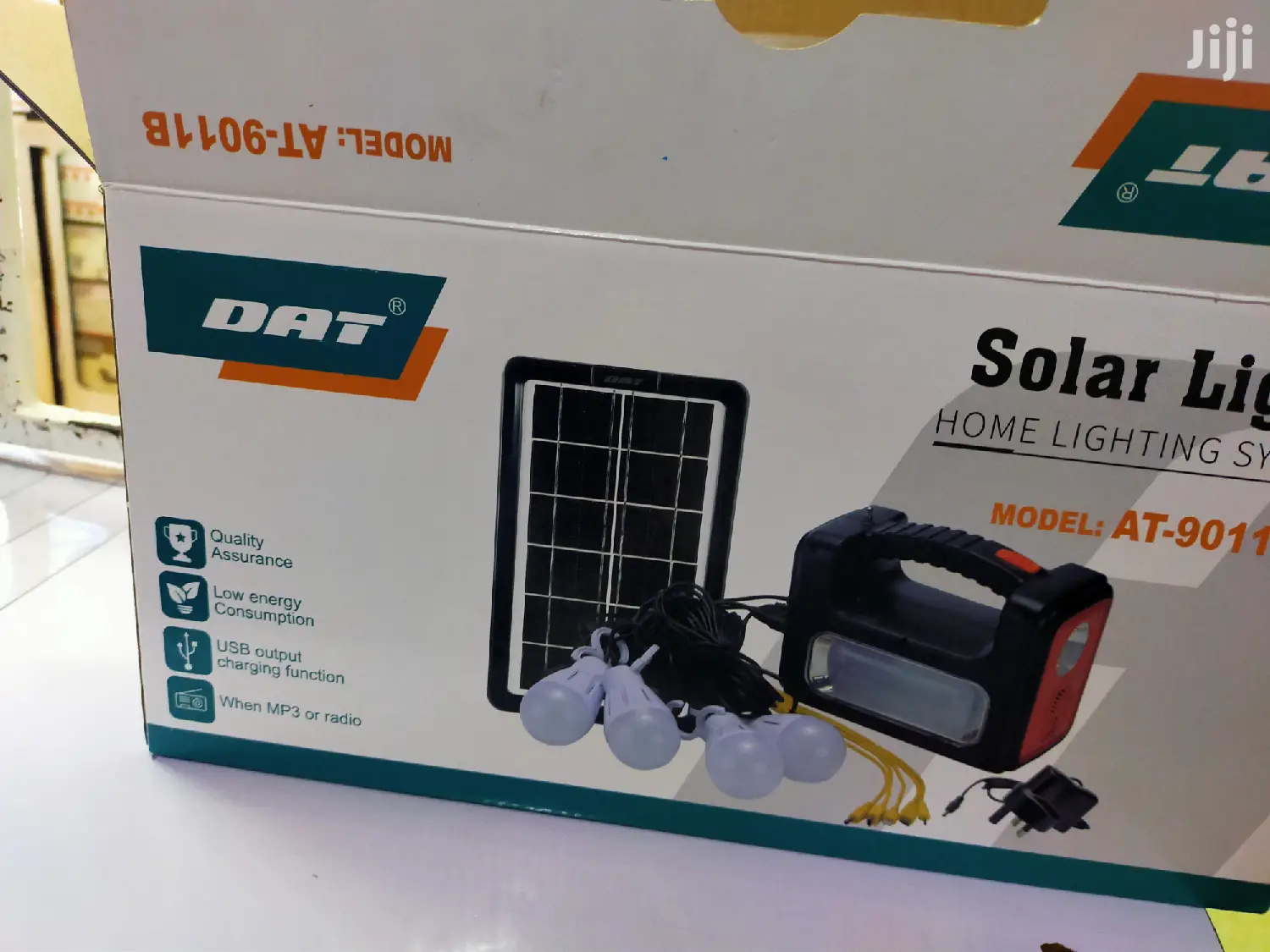 Dat at-9011 Solar Lighting Kit: FM Radio, 4 Led Bulbs, Torch