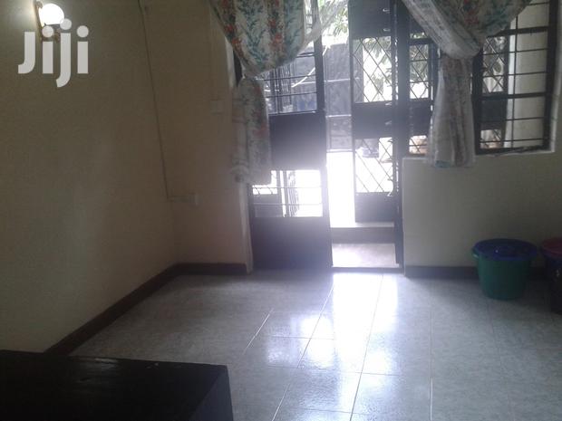 Clean Bedsitter in Kilimani for Rent