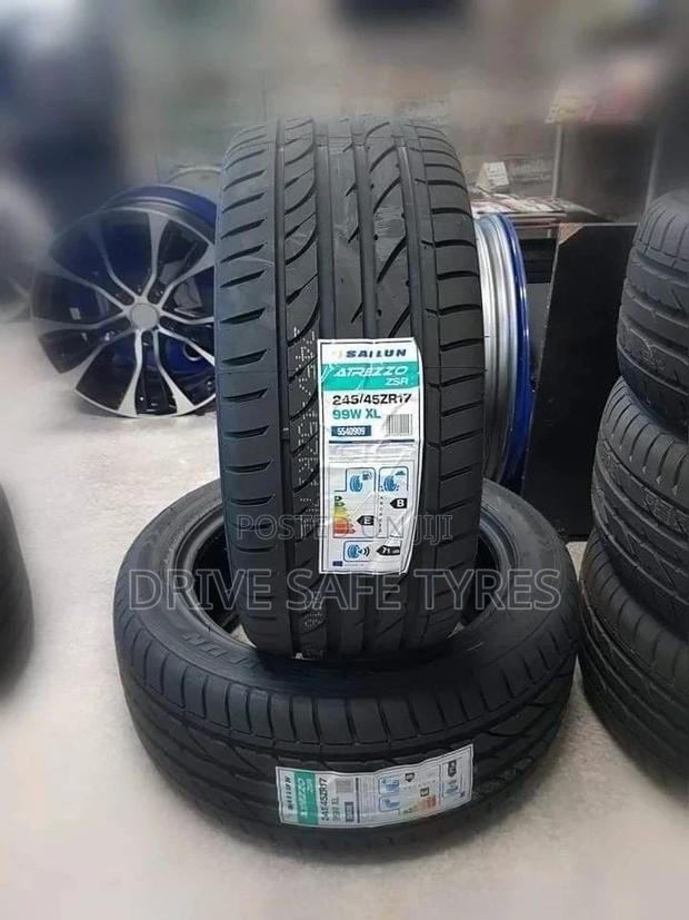 245/45 R17 Sailun Tyre