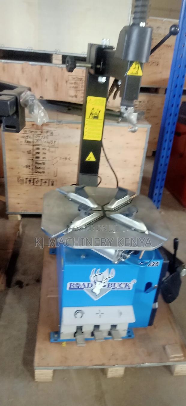 Car Tyre Changer - thumbnail 2
