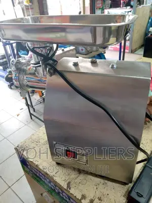 Meat Mincer Machine