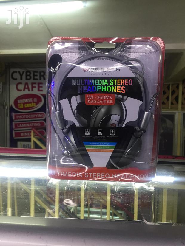 Headphones With Mic - main view
