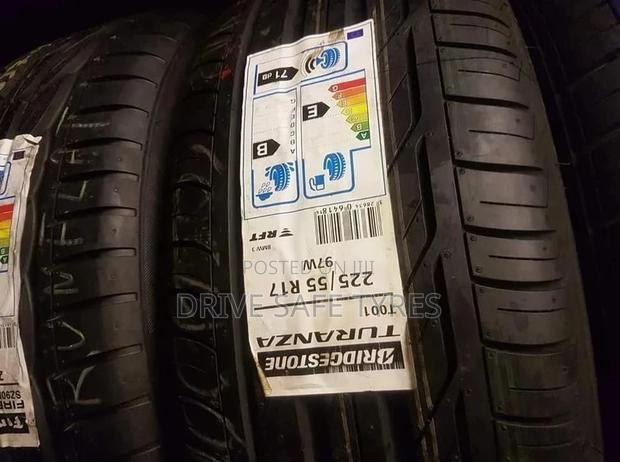 225/55 R17 Bridgestone Turanza Tyre