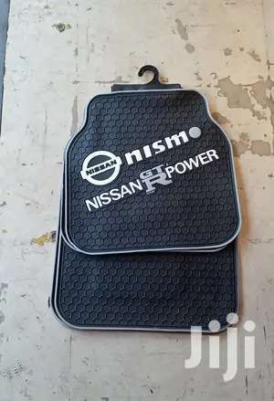 New Nissan Branded Car Floor Mats