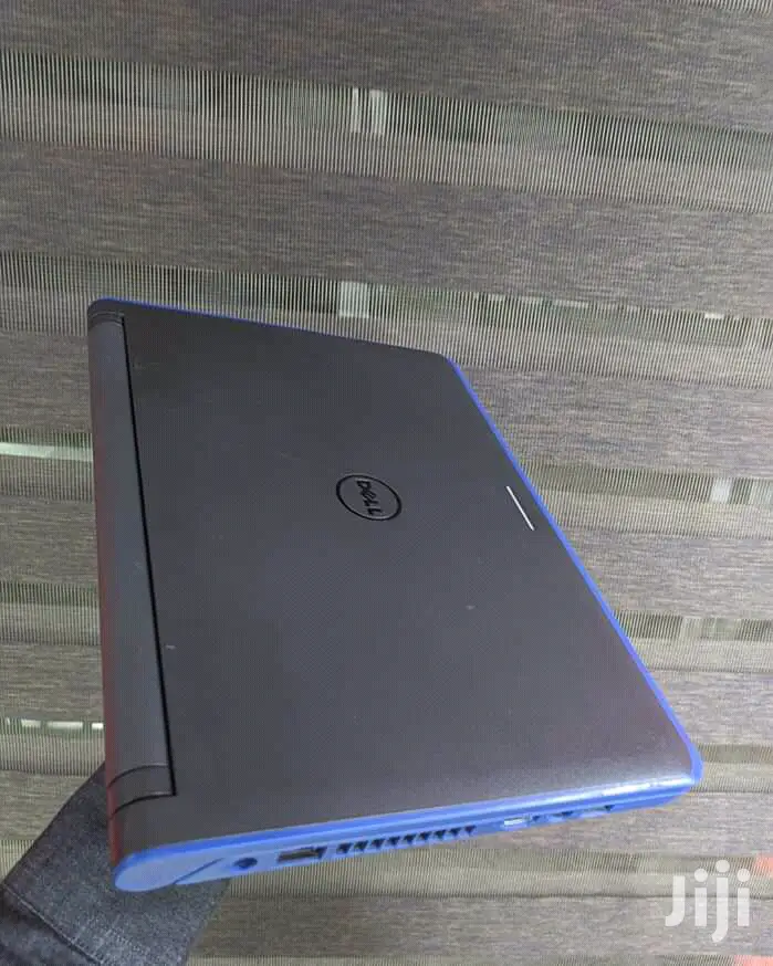 Laptop Dell Latitude 13 3340 4GB Intel Core I3 HDD 500GB