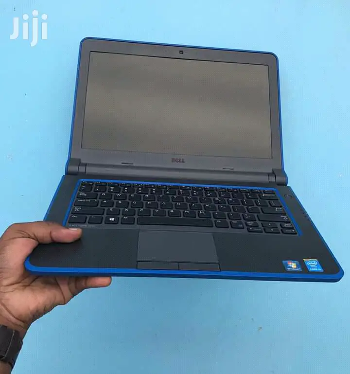 Laptop Dell Latitude 13 3340 4GB Intel Core I3 HDD 500GB