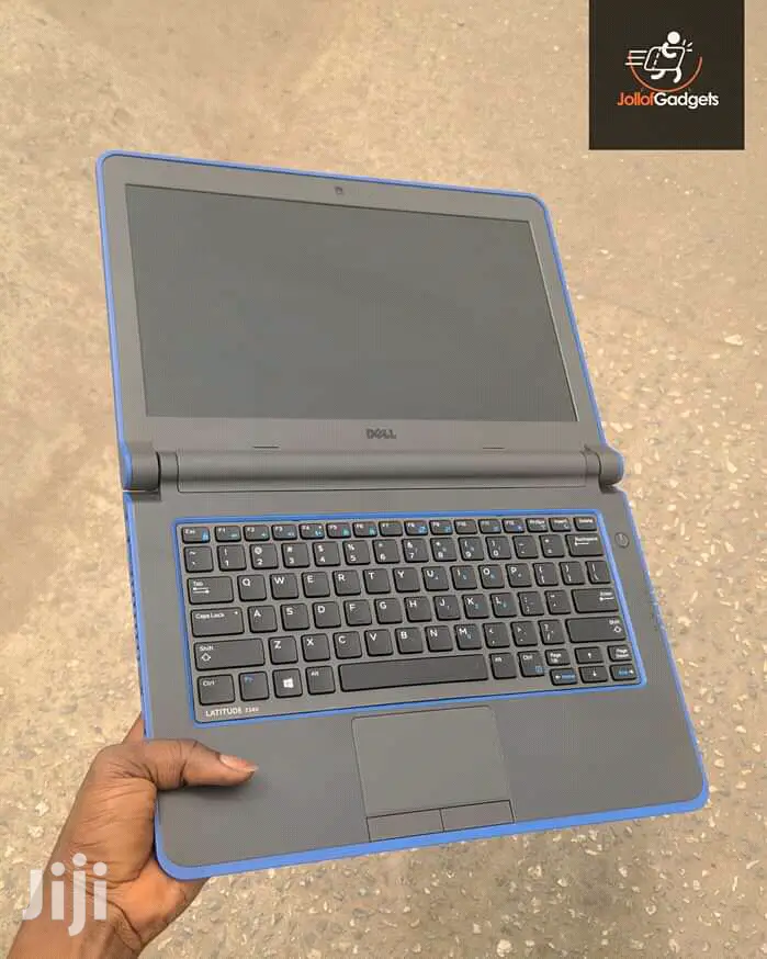 Laptop Dell Latitude 13 3340 4GB Intel Core i3 HDD 500GB
