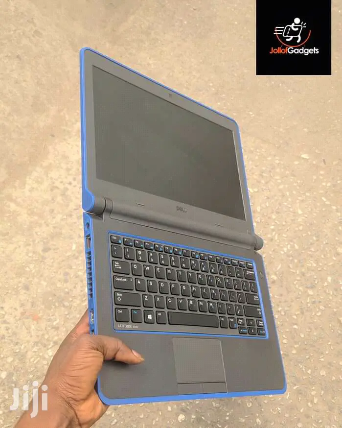 Laptop Dell Latitude 13 3340 4GB Intel Core i3 HDD 500GB