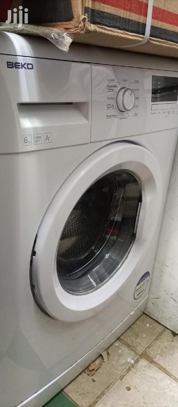 Washing Machine - thumbnail 4