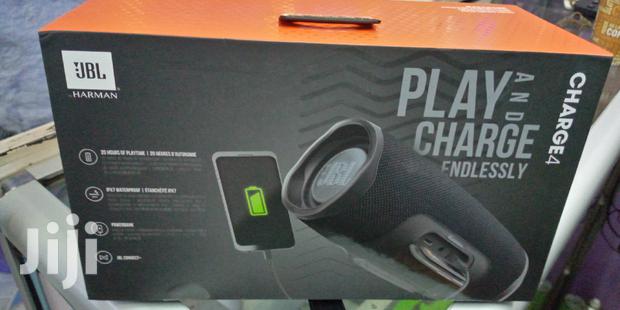 Jbl Harman Charge 4 Bluetooth Speaker. - thumbnail 2