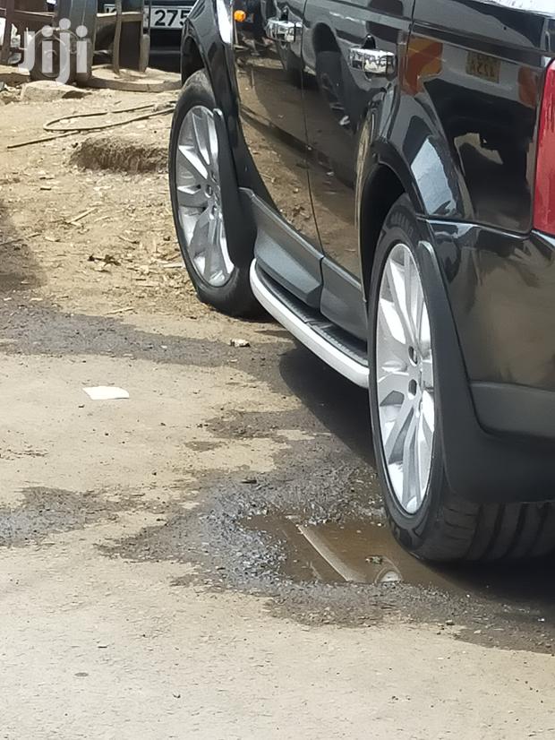 Range Rover Sidestep Nerf Bar
