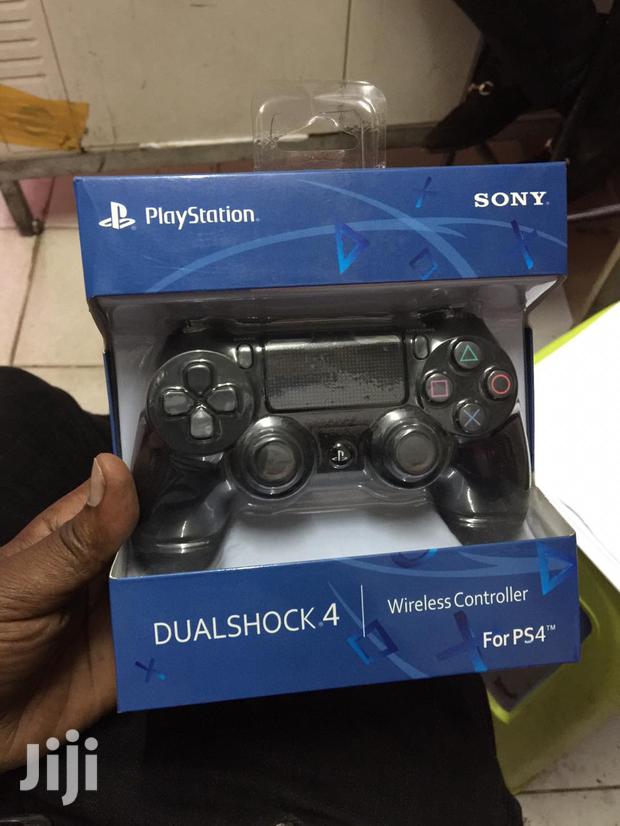 Ps4 Game Pad - main view